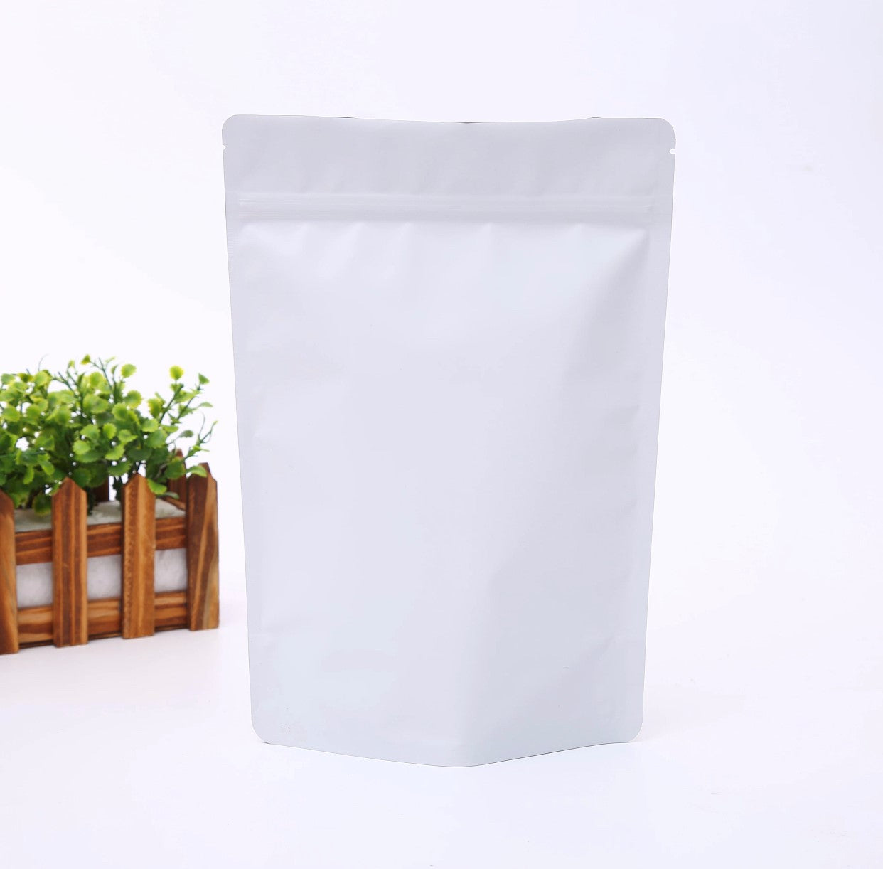 PREMIUM WHITE MYLAR STAND-UP ZIPLOCK POUCHES